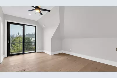 525  Maple St, Lake Geneva, WI 53147 - Photo 40