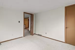 W6709 Lake Shore Circle, Sugar Creek, WI 53121 - Photo 20