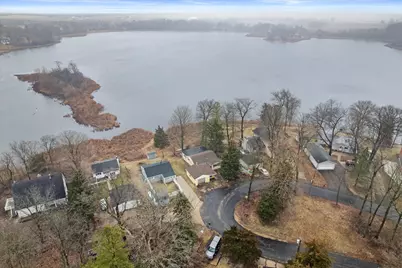 W6709  Lake Shore Circle Cir, Sugar Creek, WI 53121 - Photo 30