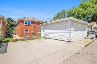 3308 S 26th St #2, Milwaukee, WI 53215 - Photo 8