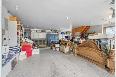 221  Crystal Dr, Hartland, WI 53029 - Photo 54