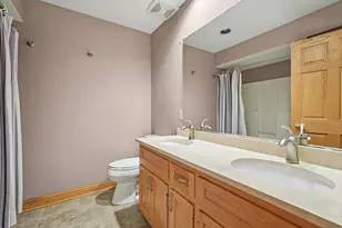 221 Crystal Dr, Hartland, WI 53029 - Photo 48