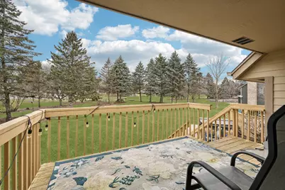 221  Crystal Dr, Hartland, WI 53029 - Photo 32