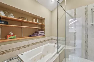 221 Crystal Dr, Hartland, WI 53029 - Photo 34