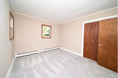 559  Gatewood Dr, Twin Lakes, WI 53181 - Photo 6