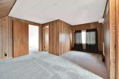 1729  Madison Ave, South Milwaukee, WI 53172 - Photo 10