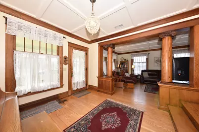 139 N 8th Ave, West Bend, WI 53095 - Photo 4