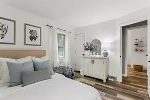 6463 N Garden Grove Ln, Glendale, WI 53209 - Photo 14