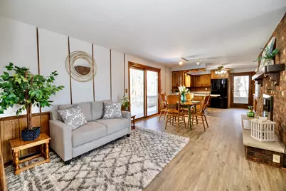 772  Brookwood Cir, Hobart, WI 54155 - Photo 10