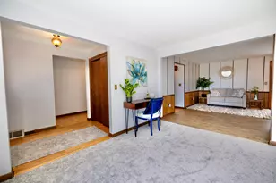 772 Brookwood Cir, Hobart, WI 54155 - Photo 6