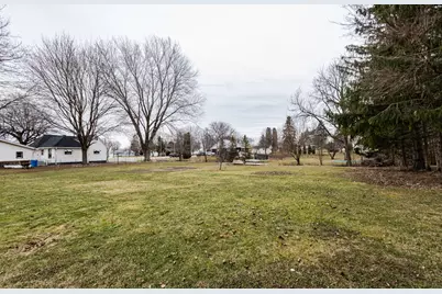 1514  River Dr, Watertown, WI 53094 - Photo 46