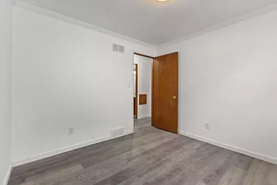 1625  Monroe Ave, South Milwaukee, WI 53172 - Photo 14