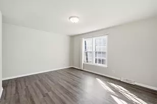 4273 W Cherrywood Ln, Brown Deer, WI 53209 - Photo 20