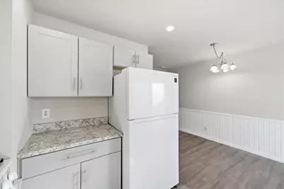 4273 W Cherrywood Ln, Brown Deer, WI 53209 - Photo 14
