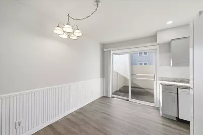 4273 W Cherrywood Ln, Brown Deer, WI 53209 - Photo 8