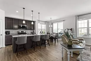 727 Belmont Dr, Watertown, WI 53094 - Photo 10