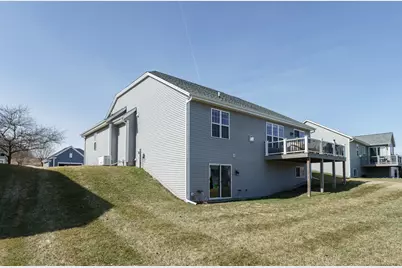 727  Belmont Dr, Watertown, WI 53094 - Photo 32