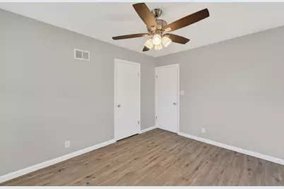 4947 N 66th St, Milwaukee, WI 53218 - Photo 14