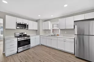 4947 N 66th St, Milwaukee, WI 53218 - Photo 8