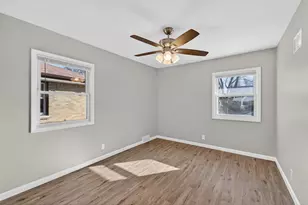 4947 N 66th St, Milwaukee, WI 53218 - Photo 10