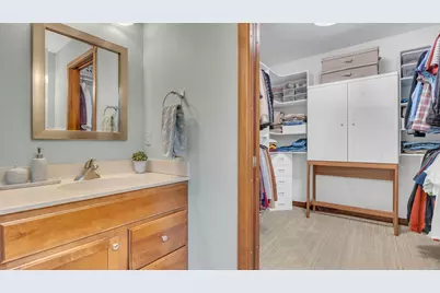 1515  Hummingbird Ln, Plymouth, WI 53073 - Photo 14