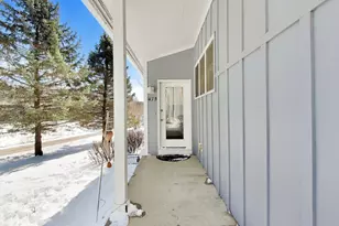 475 Mill St, Fontana, WI 53125 - Photo 30