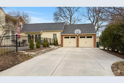 4400 N Wildwood Ave, Shorewood, WI 53211 - Photo 64