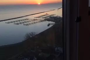 2525 S Shore Dr, Milwaukee, WI 53207 - Photo 8