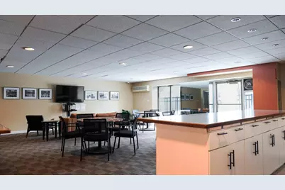 2525 S Shore Dr #22F, Milwaukee, WI 53207 - Photo 26