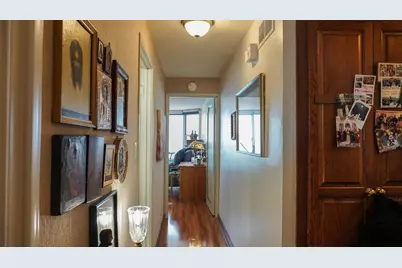 2525 S Shore Dr #22F, Milwaukee, WI 53207 - Photo 14