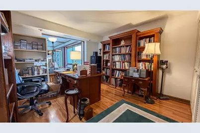 2525 S Shore Dr #22F, Milwaukee, WI 53207 - Photo 22