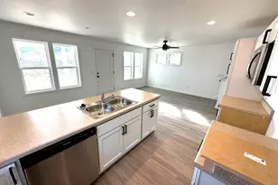 1061 Fairway Ct, Sheboygan Falls, WI 53085 - Photo 4