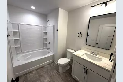 1061  Fairway Ct, Sheboygan Falls, WI 53085 - Photo 12