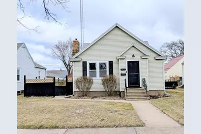 1411  Travis St, La Crosse, WI 54601 - Photo 2