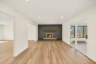 20300 Yorktown Ct, Brookfield, WI 53045 - Photo 6