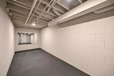 20300  Yorktown Ct, Brookfield, WI 53045 - Photo 38