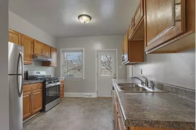 6609  24th Ave, Kenosha, WI 53143 - Photo 10