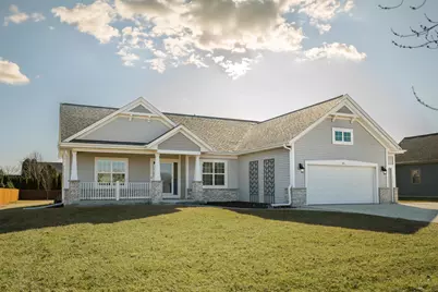401  90th St, Racine, WI 53406 - Photo 1