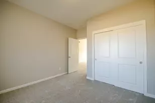 401 90th St, Racine, WI 53406 - Photo 20