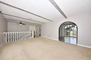 839 Park Ave, Oostburg, WI 53070 - Photo 6