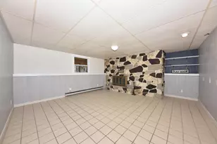 839 Park Ave, Oostburg, WI 53070 - Photo 18