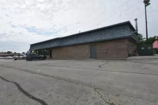 622 3 Mile Rd, Racine, WI 53402 - Photo 8