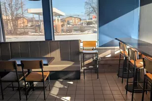 622 3 Mile Rd, Racine, WI 53402 - Photo 10