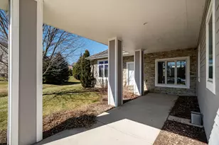 2308 Coldwater Creek Dr, Waukesha, WI 53188 - Photo 2