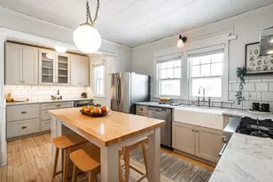 2965 N Downer Ave, Milwaukee, WI 53211 - Photo 10