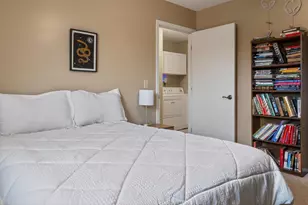 637 Meadow Ln, Burlington, WI 53105 - Photo 10