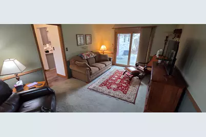 7965 S Wynbrook Ct, Oak Creek, WI 53154 - Photo 16