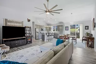 N27W27075 Woodland Dr, Pewaukee, WI 53072 - Photo 8