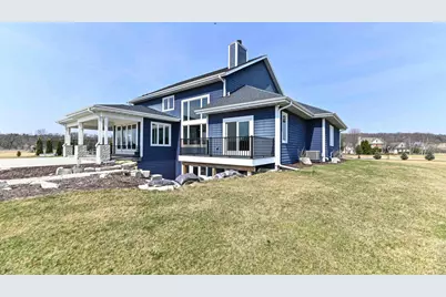 S101W33315  Genevieve Dr, Mukwonago, WI 53149 - Photo 12