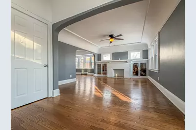 6220 W Girard Ave, Milwaukee, WI 53210 - Photo 4